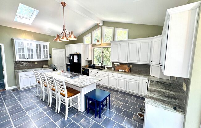 Charming 4-Bedroom Home in the Heart of Colonial Place