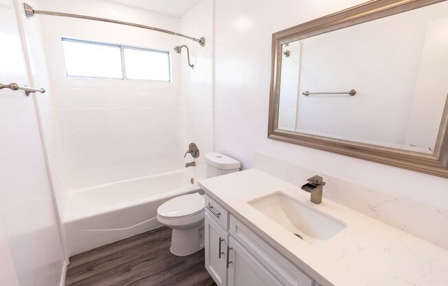 3 beds, 2 baths, 1,195 sqft, $3,198, Unit 214
