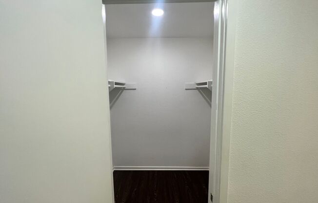 Studio, 1 bath, 510 sqft, $1,750, Unit 09