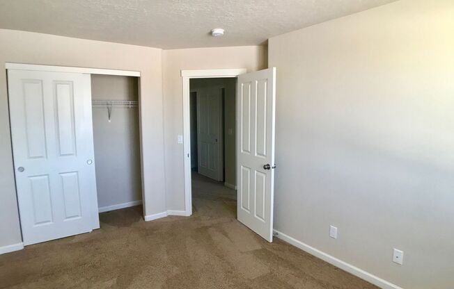 3 beds, 2.5 baths, 1,350 sqft, $1,795, Unit #2