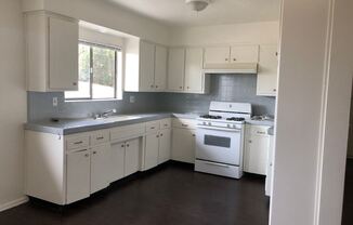 8190 Wheeler Ave.