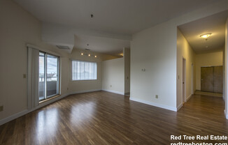 1079 Commonwealth Ave