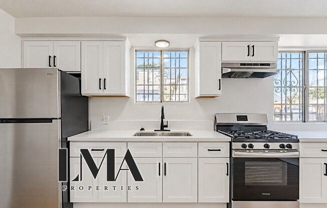 240 W 101 ST