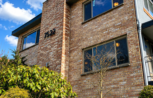 24th Ave NW - Located in Vibrant Ballard