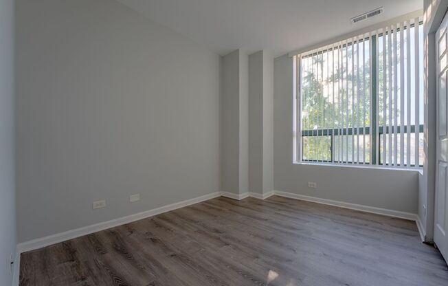 2 beds, 2 baths, 900 sqft, $2,450, Unit 206