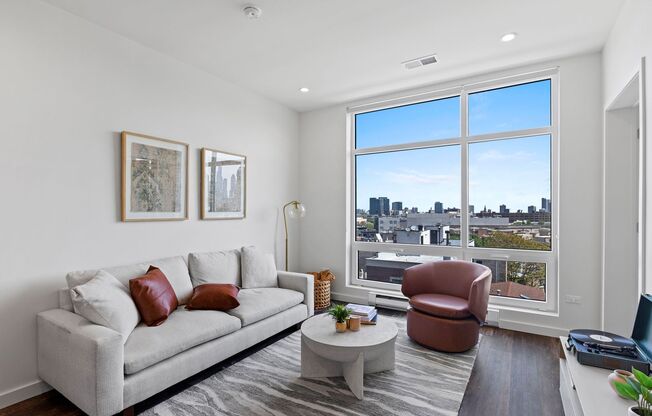 2 beds, 1 bath, 760 sqft, $3,325, Unit 606