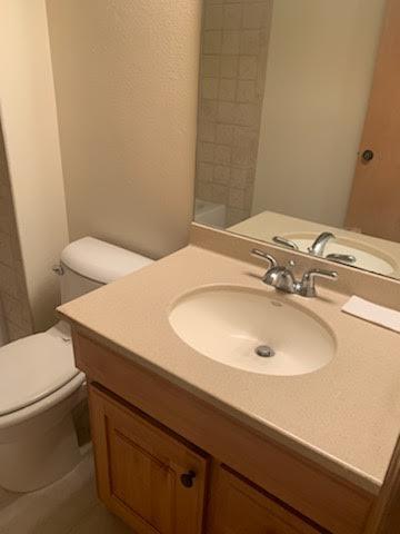 1 bed, 1 bath, 825 sqft, $1,564