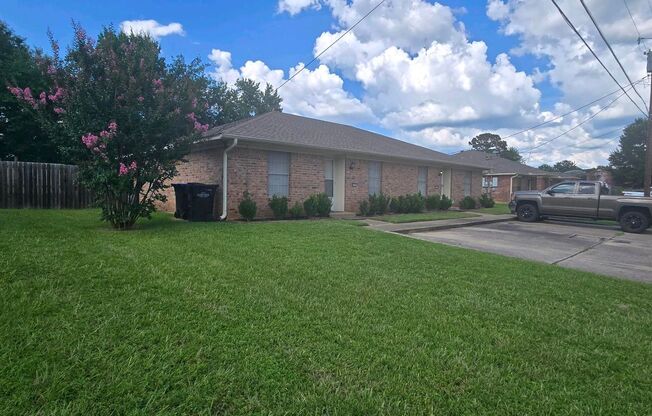 1609 CLEARWOOD DR