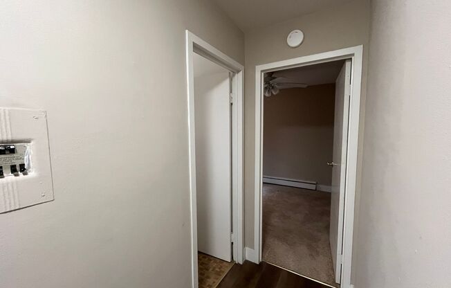 1 bed, 1 bath, $1,195, Unit 503