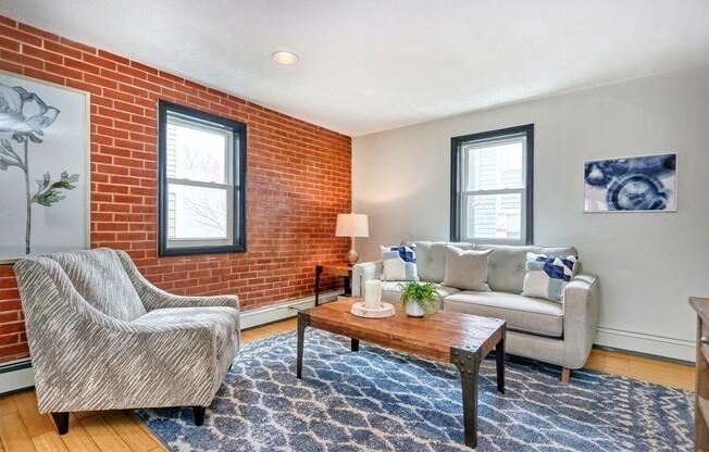 12 JENKINS ST