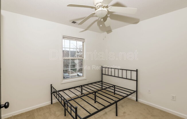 3 beds, 2.5 baths, 1,408 sqft, $1,750, Unit 3005