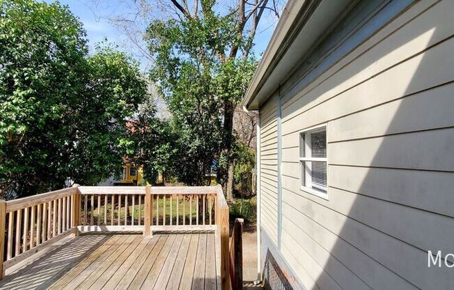 209 E Peace Street