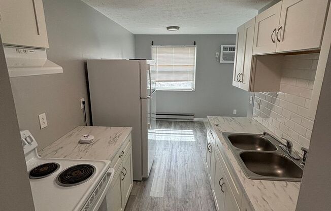 1 bed, 1 bath, 625 sqft, $825