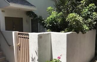 18555 Collins St. C27