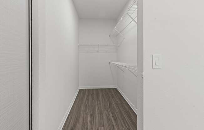 Walk in closet at Solana Ridge, Temecula, 92591