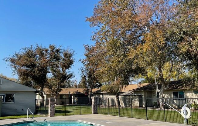 2 beds, 1 bath, 992 sqft, $1,425, Unit 1632-154
