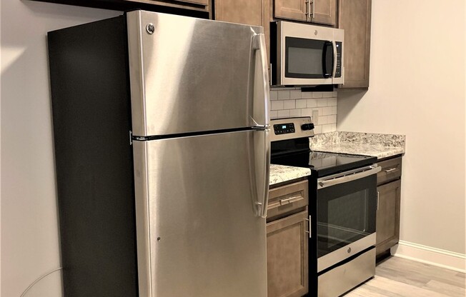 1 bed, 1 bath, 848 sqft, $775, Unit 45