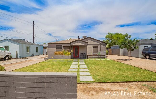 224 W MONTECITO AVE