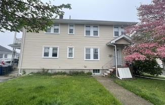 15 LURTON ST