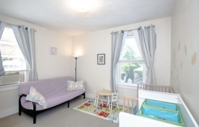 6 KENNEY ST