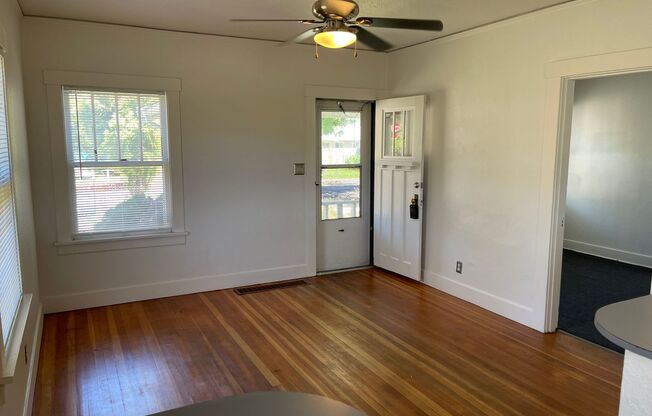 2 beds, 1 bath, $1,775