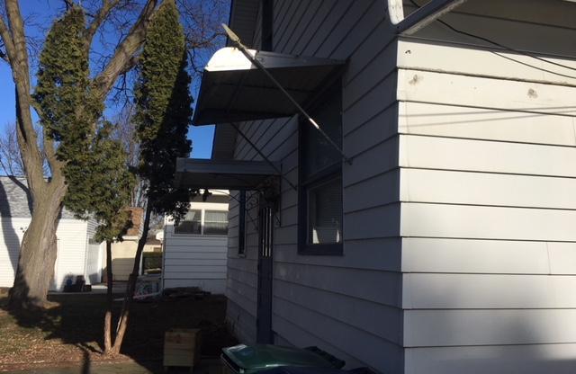 941 6th Ave SE