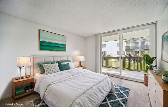 2 beds, 2 baths, 1,058 sqft, $2,598, Unit 4220.307