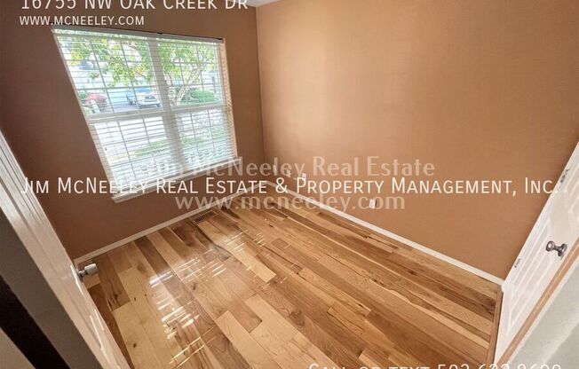16755 NW Oak Creek Dr
