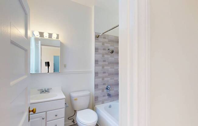 402 DUBOCE AVE