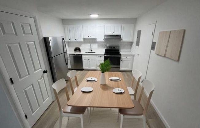 2 beds, 1 bath, 850 sqft, $2,150, Unit 28
