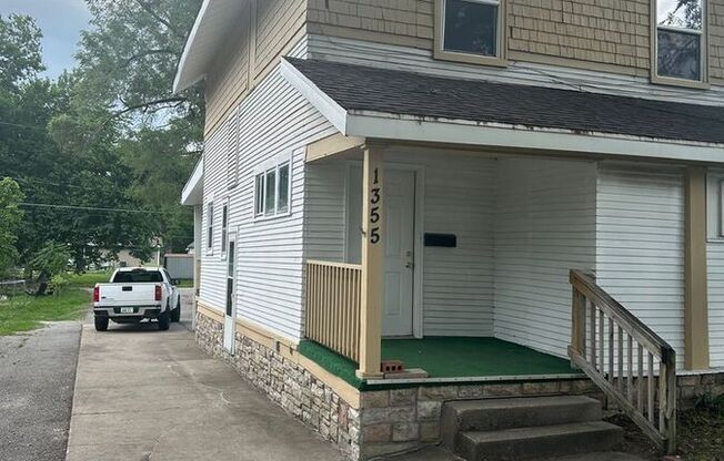 1355 E 14 ST