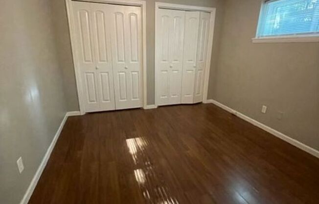 1 bed, 1 bath, 520 sqft, $805, Unit 10