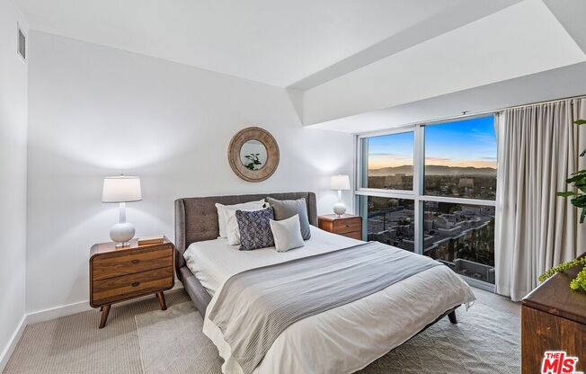 1 bed, 1 bath, 891 sqft, $4,675, Unit 1606