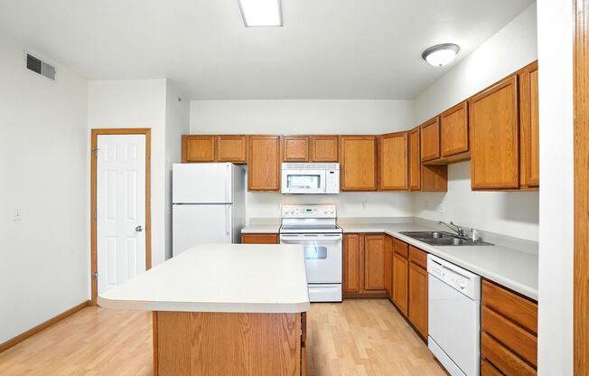 1 bed, 1 bath, 679 sqft, $1,335, Unit 2920