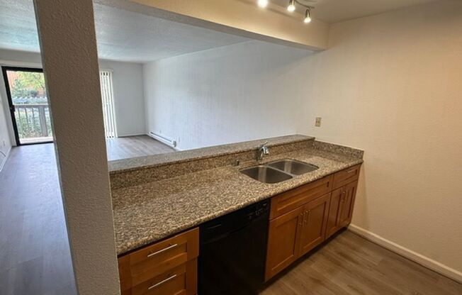 1-bedroom San Pablo Apartment in Gated Community