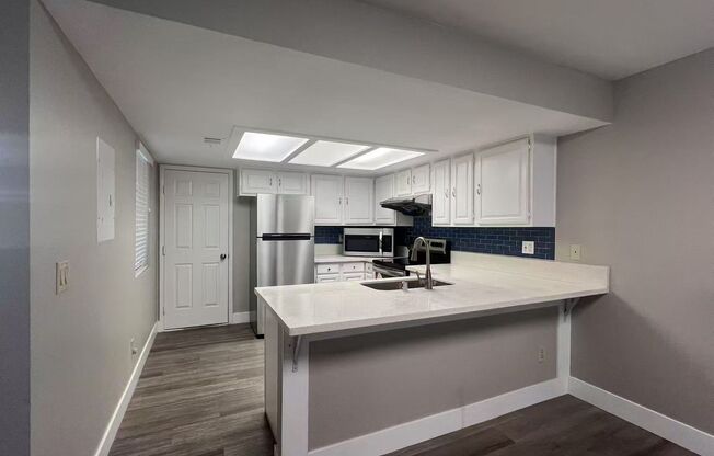 2b2b TownHouse $1620