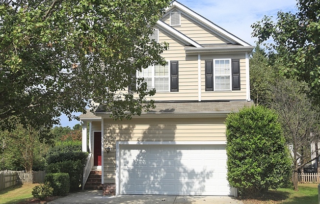 3 Bedroom Detached Home in Desirable Delta Ridge Community!