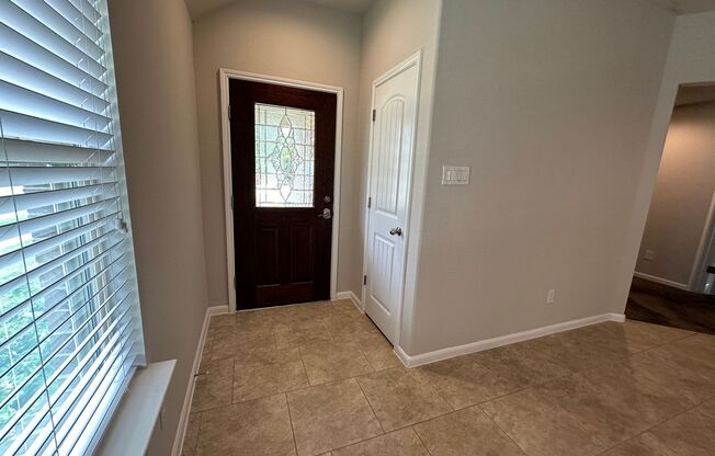 For Lease | 3 Bed, 2 Bath | 1,500 Sq Ft | City Park South |