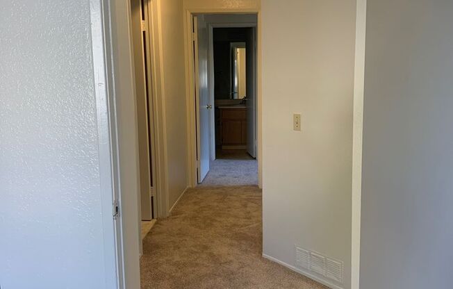 2 beds, 2 baths, 900 sqft, $2,200, Unit 55