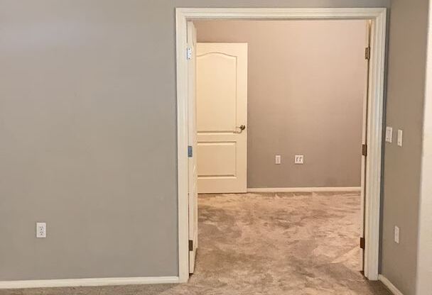 2 beds, 2 baths, $1,675, Unit # 1013