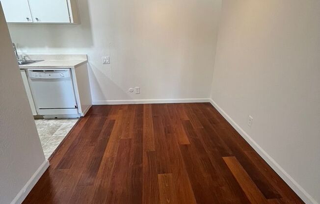 1 bed, 1 bath, 735 sqft, $2,700, Unit 217B