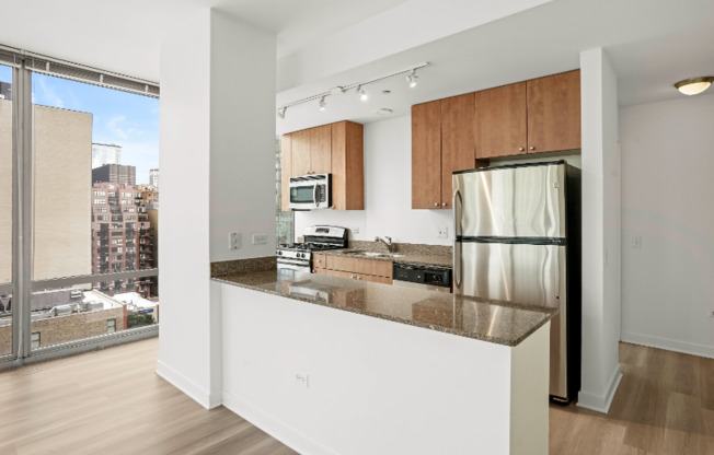 567 S DEARBORN