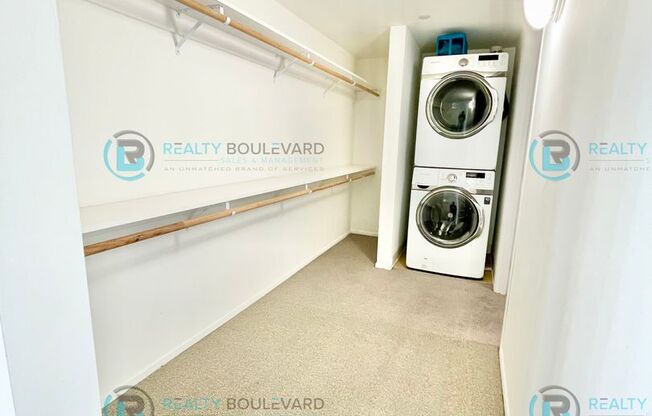 1 bed, 1 bath, $1,695, Unit # 807
