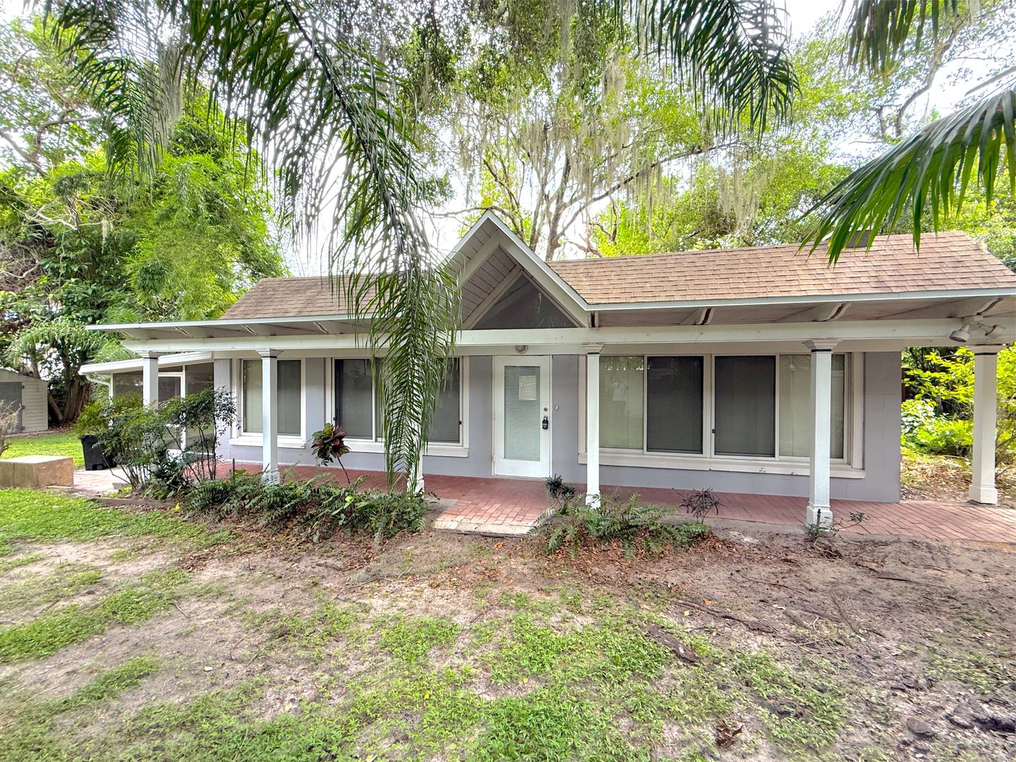2/2 Home in College Park with lots of character