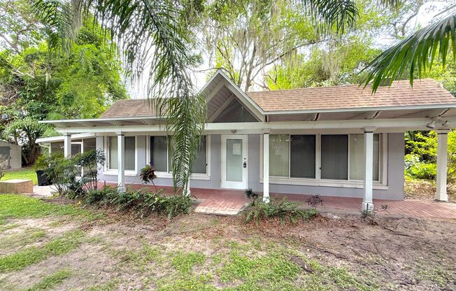 2/2 Home in College Park with lots of character