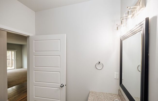 2 beds, 2 baths, 1,008 sqft, $1,770, Unit 315