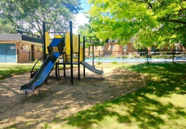 1 bed, 1 bath, 750 sqft, $1,145, Unit 104