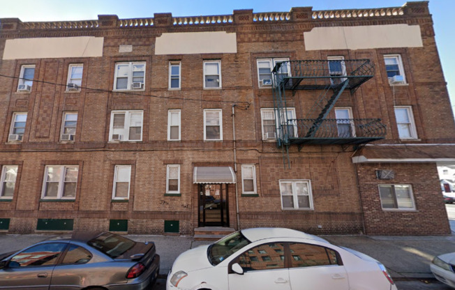 456 KENNEDY BLVD