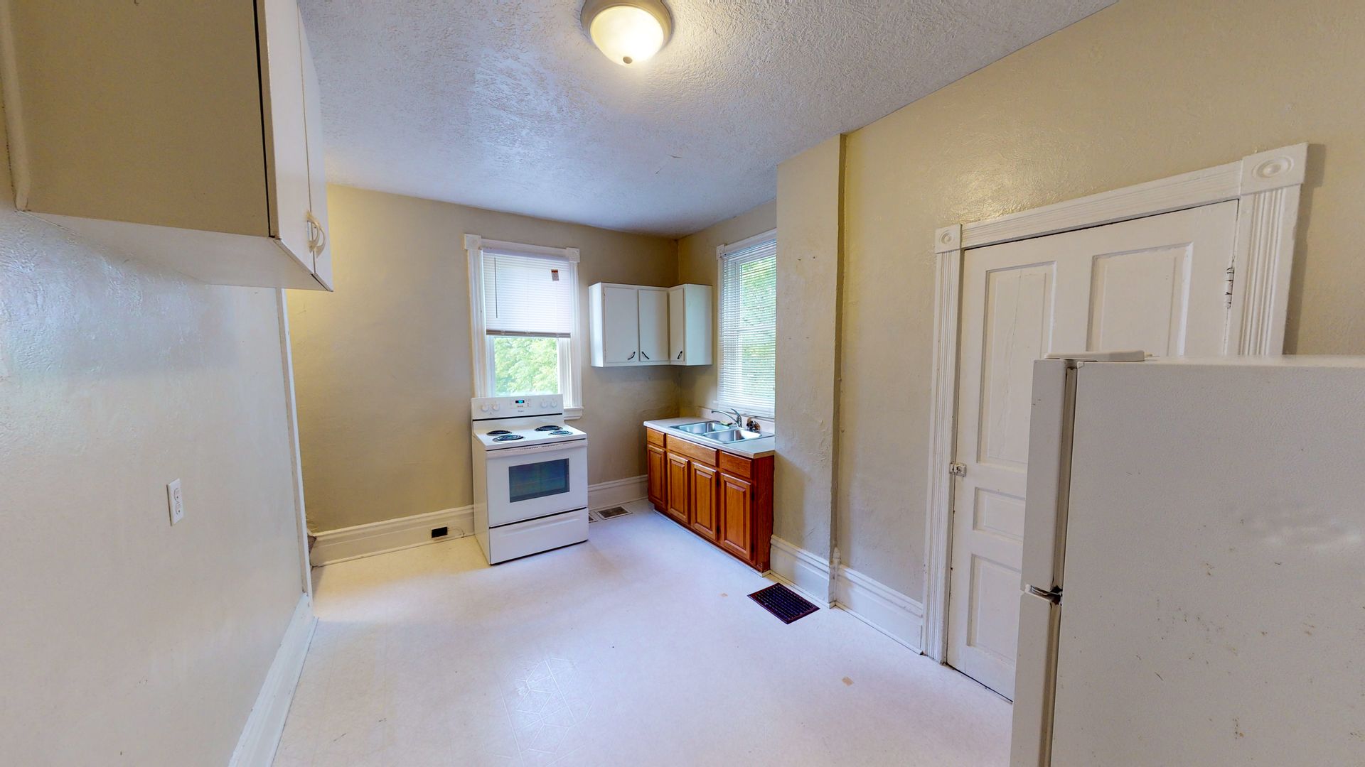 301-303 Zeigler Ave