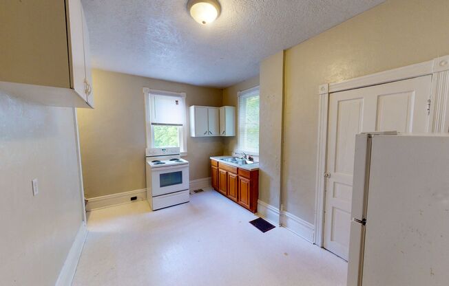 301-303 Zeigler Ave